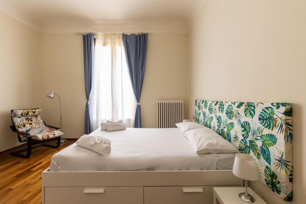 Suite In Via Del Pratello Bologna Eksteriør bilde
