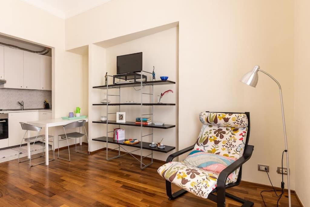 Suite In Via Del Pratello Bologna Eksteriør bilde