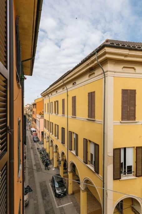 Suite In Via Del Pratello Bologna Eksteriør bilde